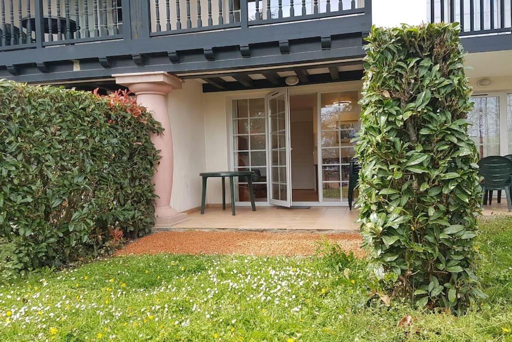 1-Appt Avec Piscine A St-Jean Pays-Basque Lägenhet Uhart-Cize Exteriör bild