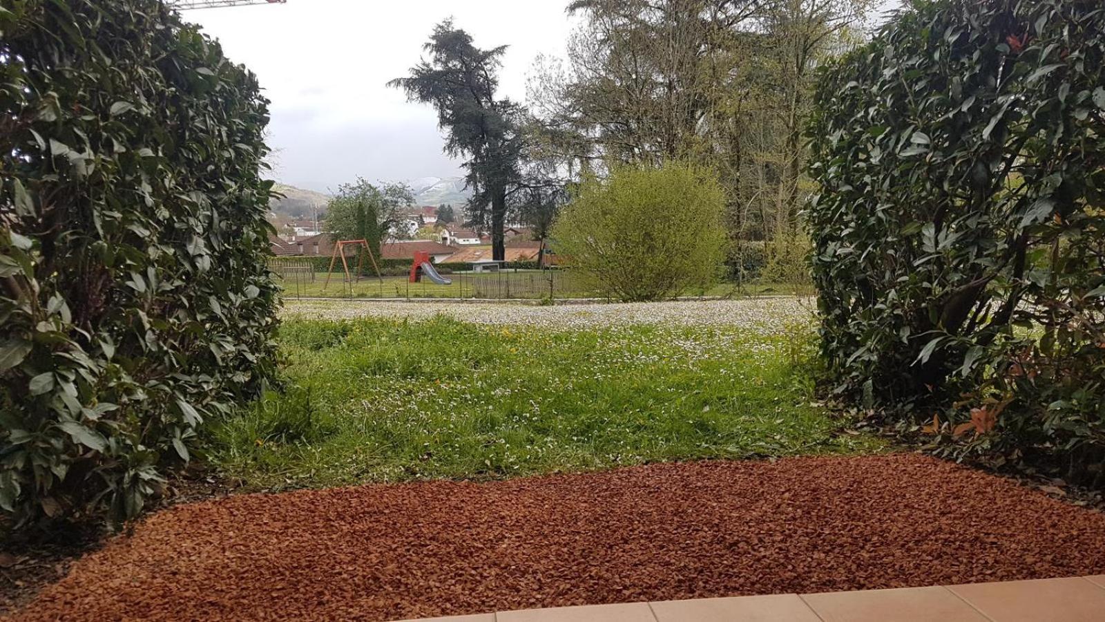 1-Appt Avec Piscine A St-Jean Pays-Basque Lägenhet Uhart-Cize Exteriör bild